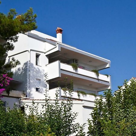 Apartment Topic Near The Beach Podstrana Esterno foto