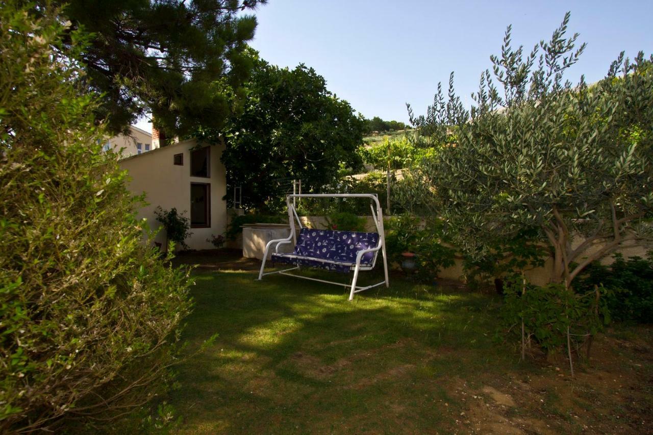 Apartment Topic Near The Beach Podstrana Esterno foto