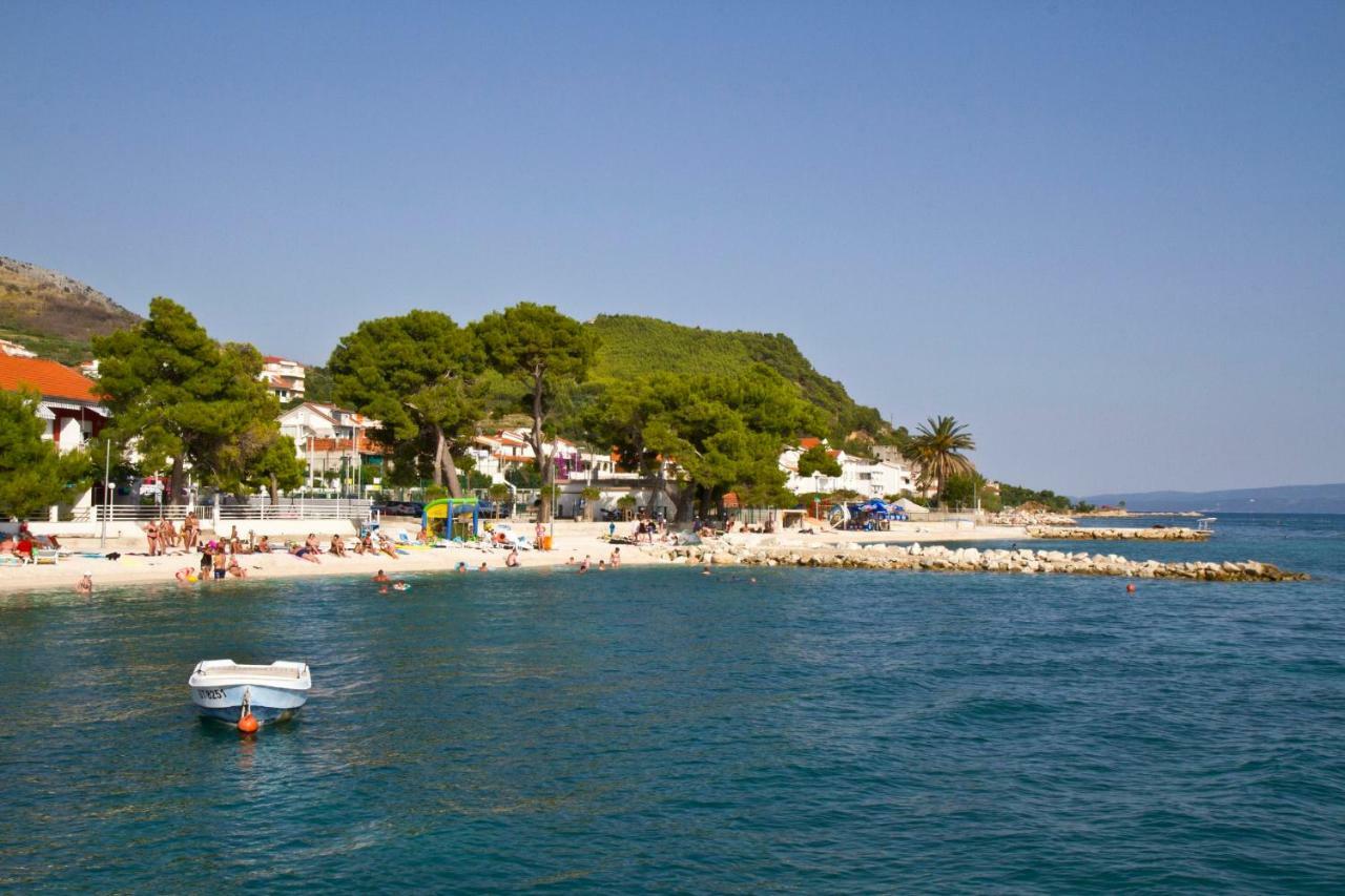 Apartment Topic Near The Beach Podstrana Esterno foto