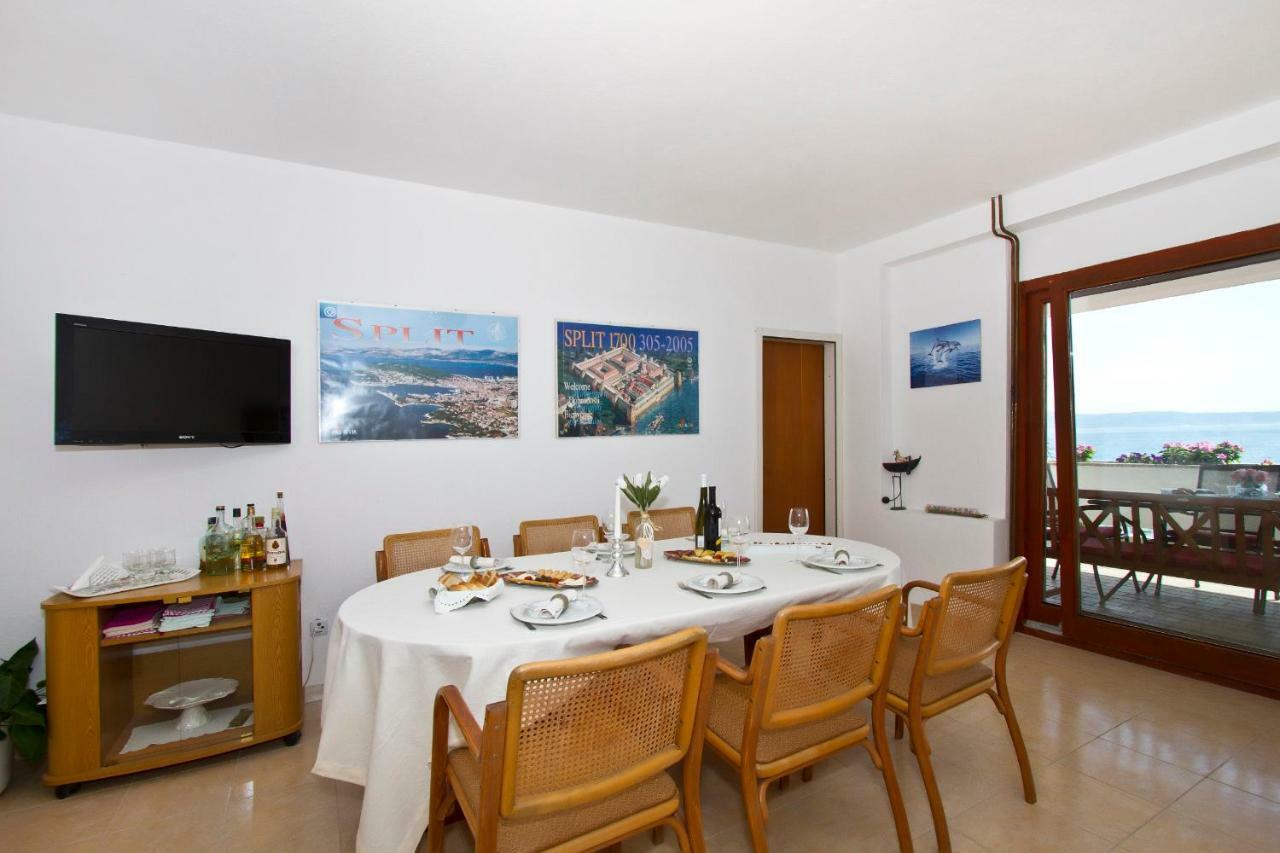 Apartment Topic Near The Beach Podstrana Esterno foto